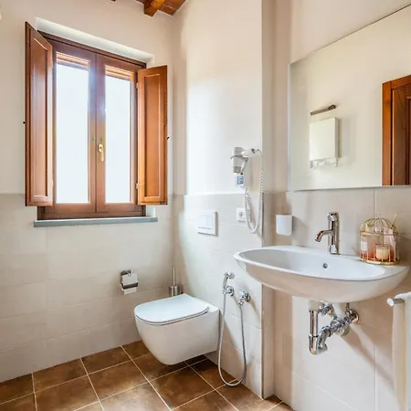 Tenuta La Farneta Apartment *